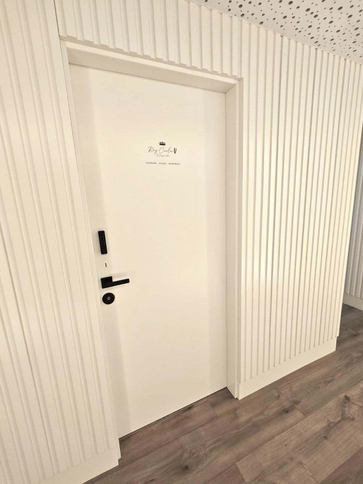 La Parada Del Rey - Luxury Suites Plasencia Exterior photo