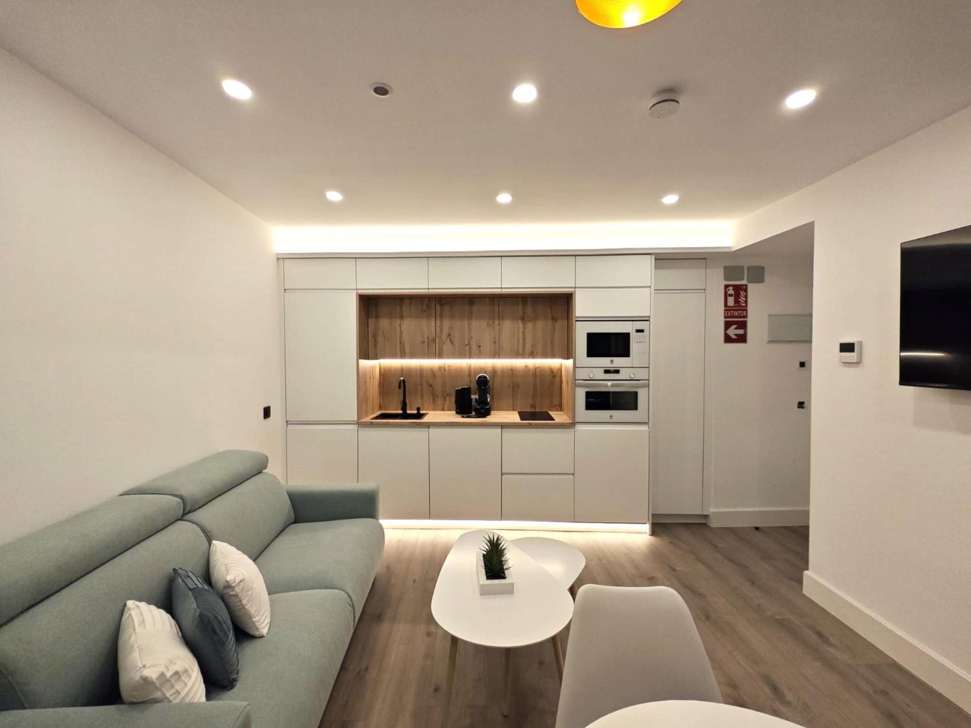 La Parada Del Rey - Luxury Suites Plasencia Exterior photo