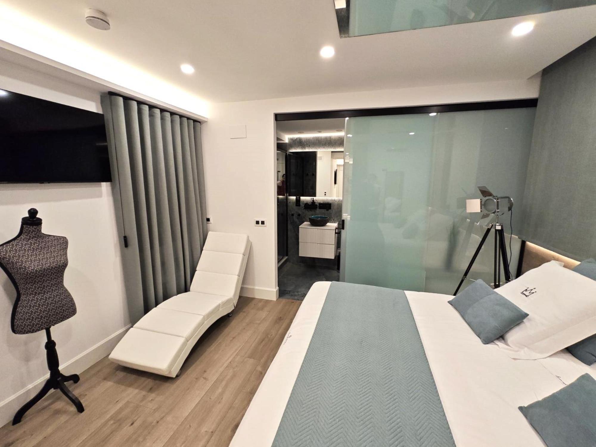 La Parada Del Rey - Luxury Suites Plasencia Exterior photo