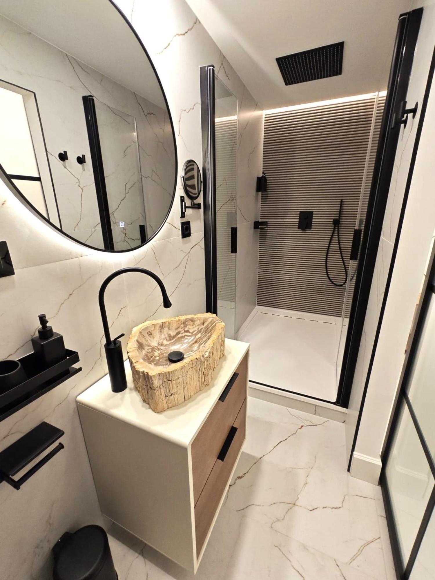 La Parada Del Rey - Luxury Suites Plasencia Exterior photo